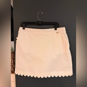 Anne Klein White Scalloped Mini Skirt